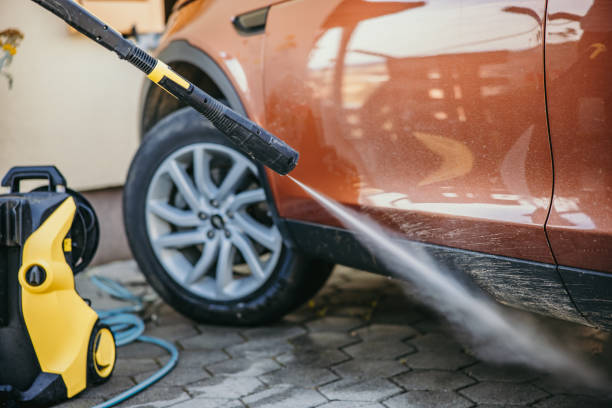 Best Garage Pressure Washing  in Lady Lake, FL